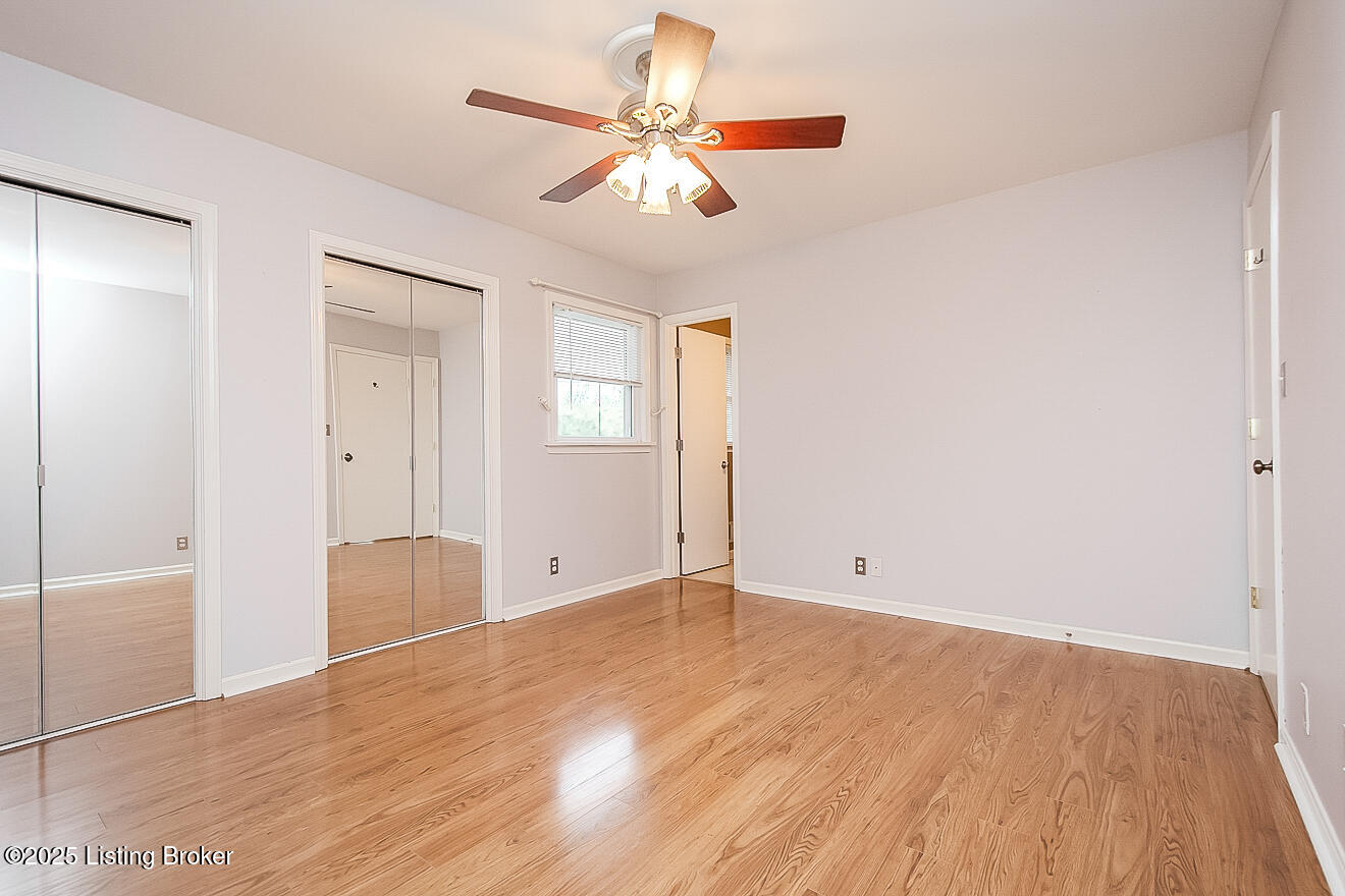 2209 Old Hickory Road Louisville, KY 40299 - Photo 17 of 38 Primary Bedroom