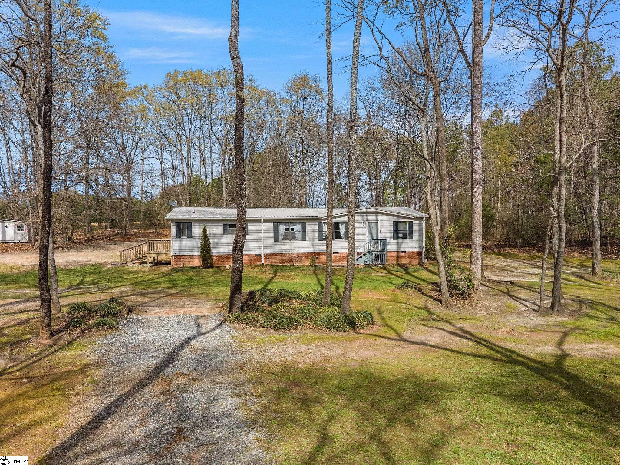 360 Geddis Road Inman, SC 29349 - Photo 1 of 44