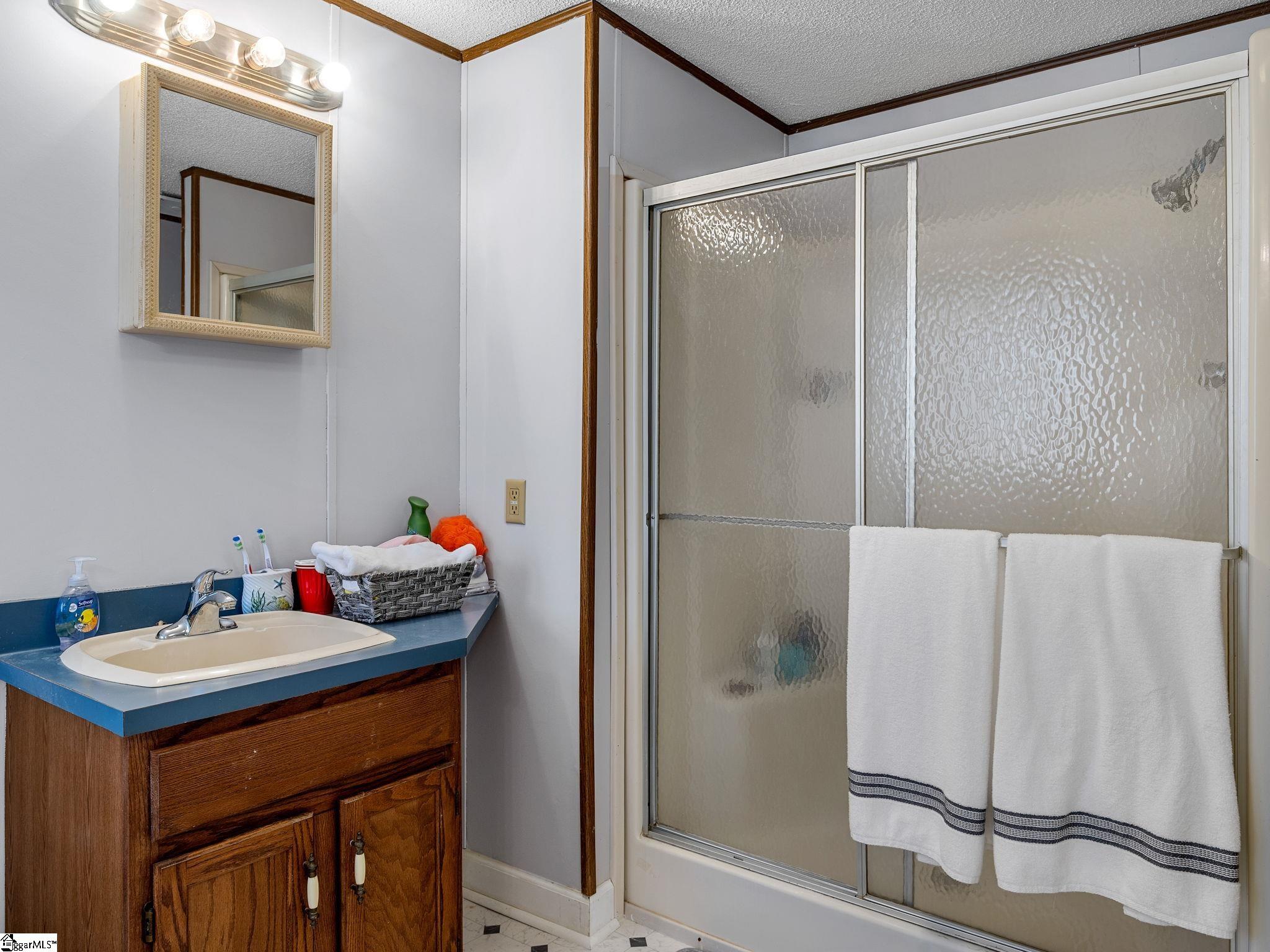 360 Geddis Road Inman, SC 29349 - Photo 19 of 44