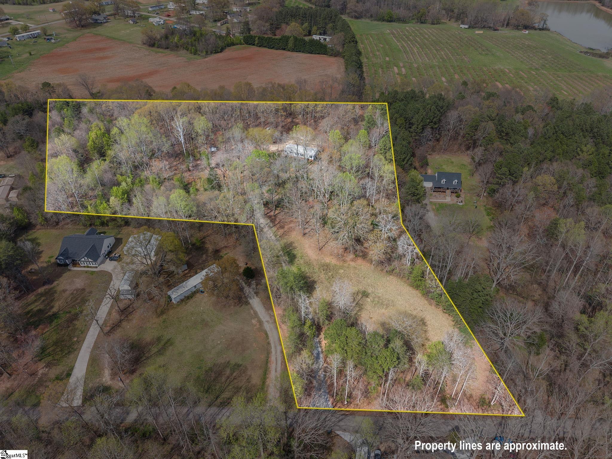 360 Geddis Road Inman, SC 29349 - Photo 34 of 44