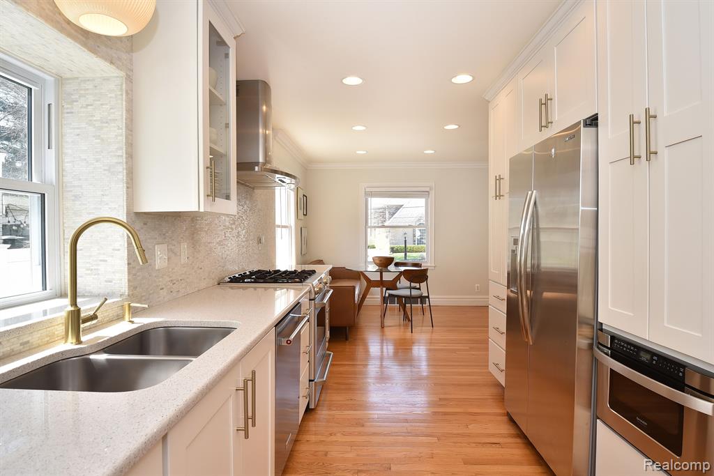 232 Baldwin Road Birmingham, MI 48009 - Photo 10 of 31