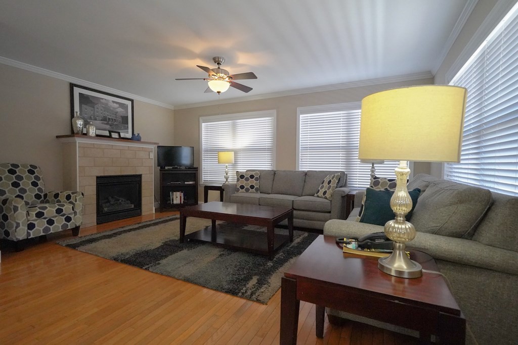 138 Roaring Fork Road Gatlinburg, TN 37738 - Photo 3 of 13 Gallery Image 3