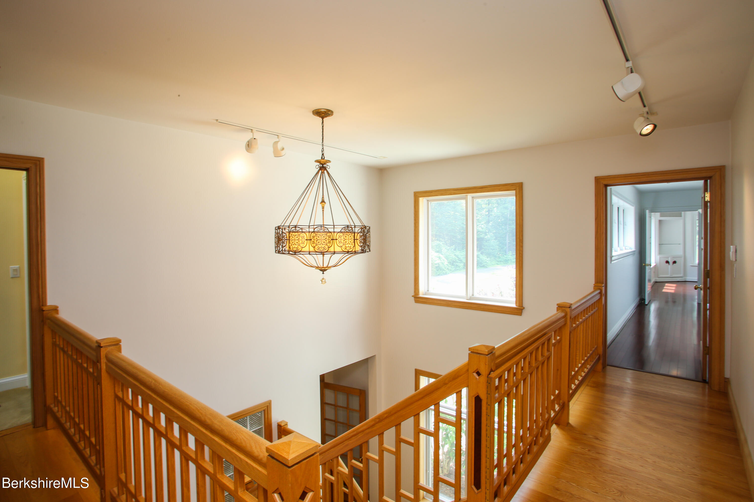 16 High Meadow Road Northampton, MA 01062 - Photo 16 of 49 a view of entryway
