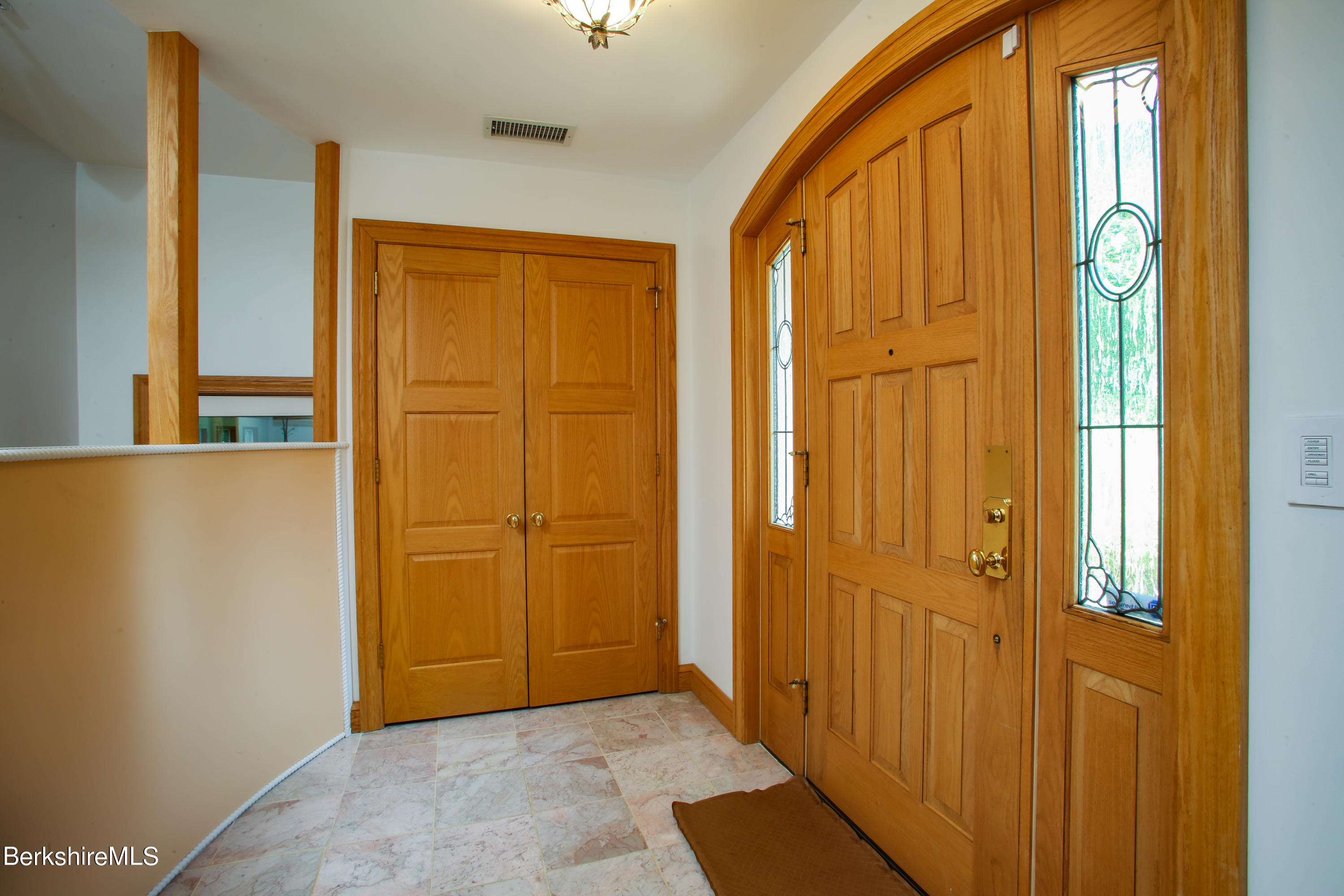 16 High Meadow Road Northampton, MA 01062 - Photo 8 of 49