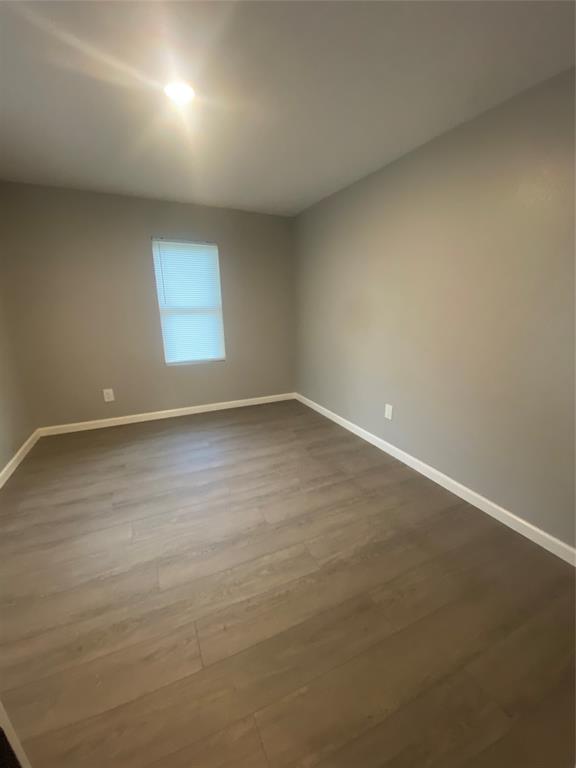 324 Hogan Lane Bellmead, TX 76705 - Photo 14 of 36