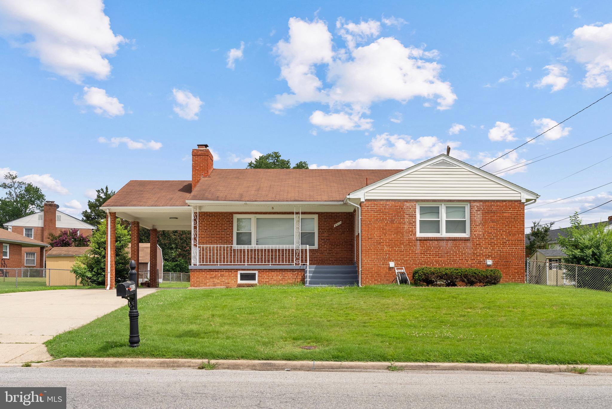 5912 Alan Drive Clinton, MD 20735 - Photo 2 of 48