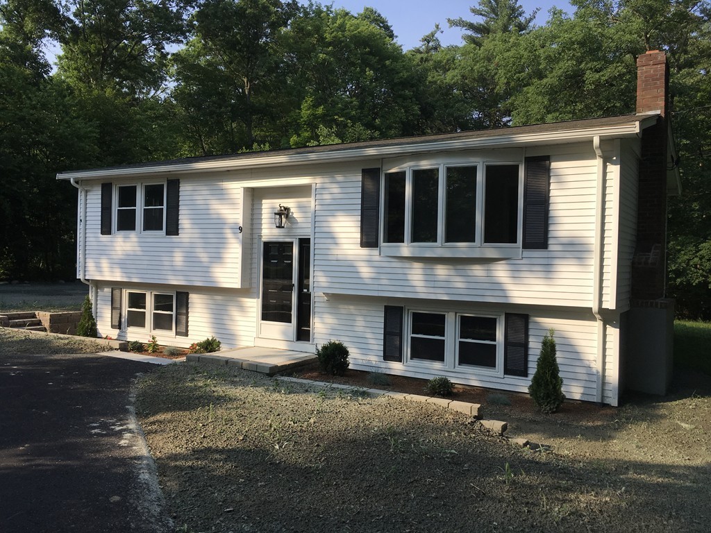9 Black Brook Road Easton, MA 02375 - Photo 4 of 20