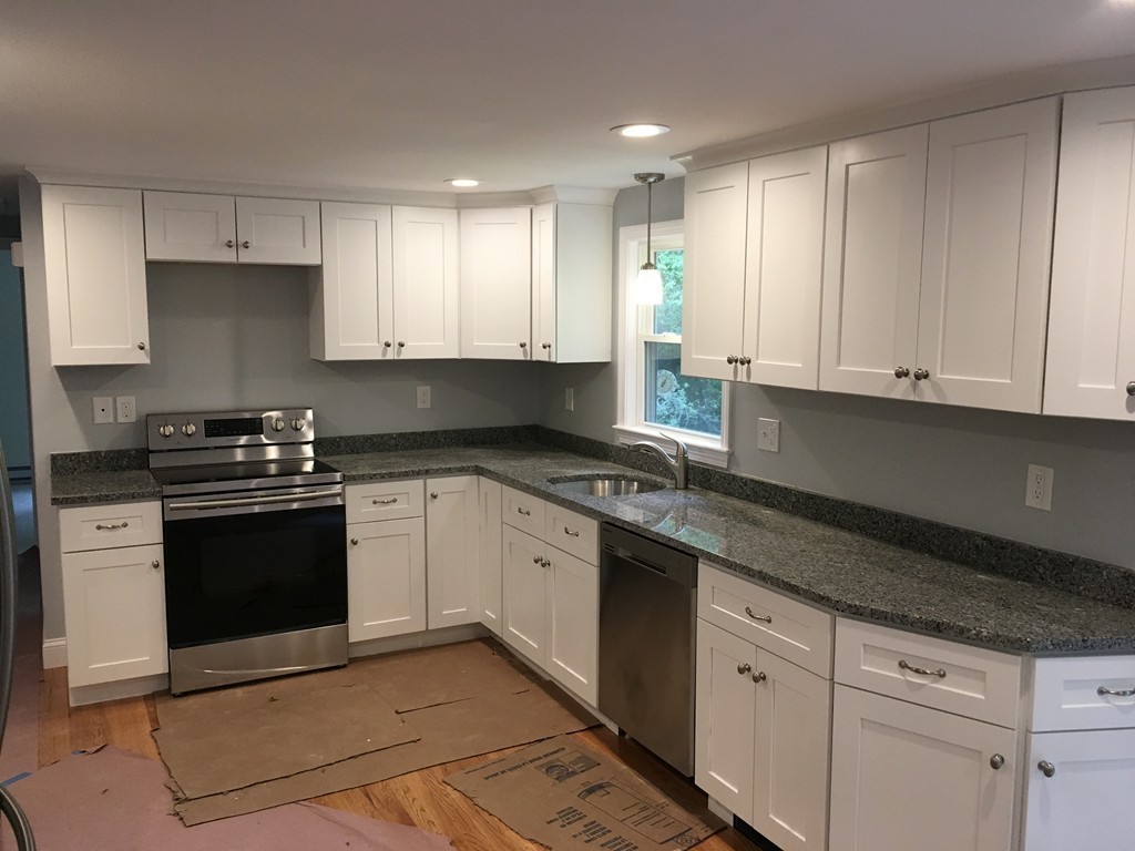 9 Black Brook Road Easton, MA 02375 - Photo 10 of 20