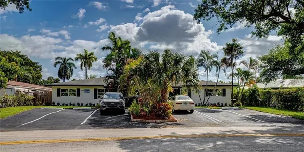 $2,250,000 | 3860 Northeast 23rd Avenue, Lighthouse Point, FL 33064
