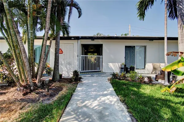 $2,250,000 | 3860 Northeast 23rd Avenue, Lighthouse Point, FL 33064