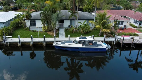 $2,250,000 | 3860 Northeast 23rd Avenue, Lighthouse Point, FL 33064