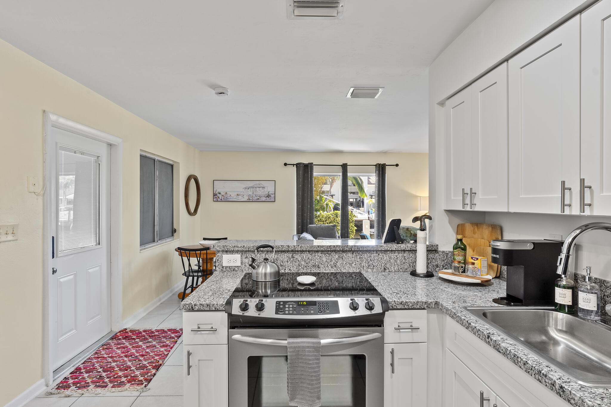 3860 Northeast 23rd Avenue Lighthouse Point, FL 33064 - Photo 34 of 48 Unit 4 Kitchen