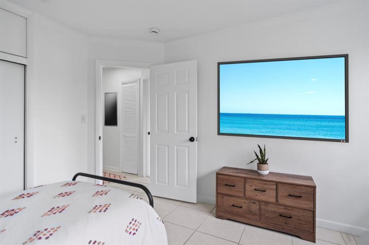 3860 Northeast 23rd Avenue Lighthouse Point, FL 33064 - Photo 45 of 48 Unit 4 Bedroom 2