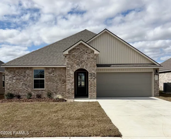 $231,000 | 144 Cottage Cove, Maurice, LA 70555