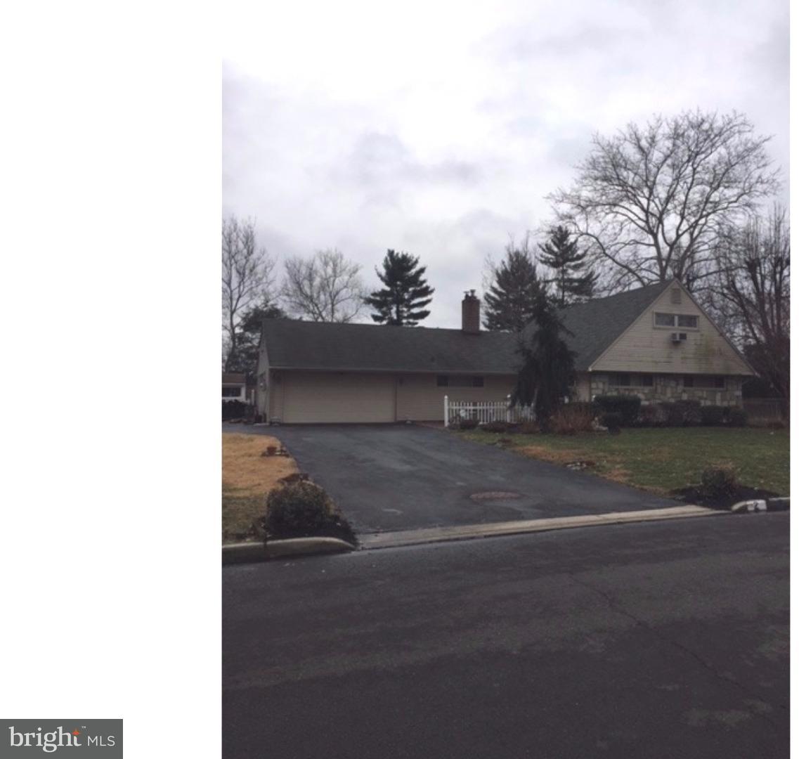 2 Spring Valley Road Levittown, PA 19056 - Photo 1 of 22 Gallery Image 1