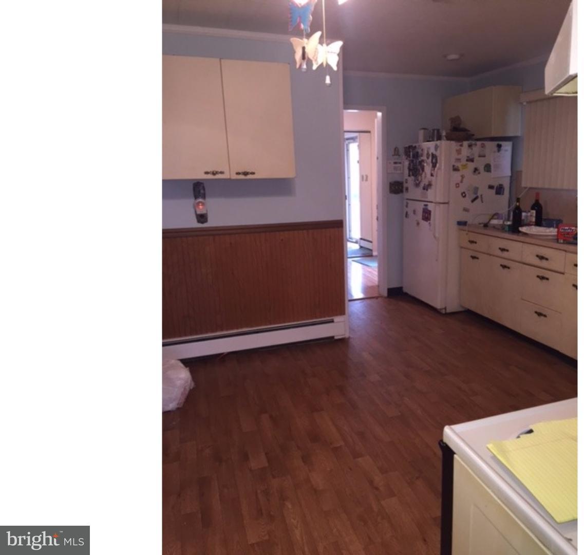 2 Spring Valley Road Levittown, PA 19056 - Photo 12 of 22 Gallery Image 12