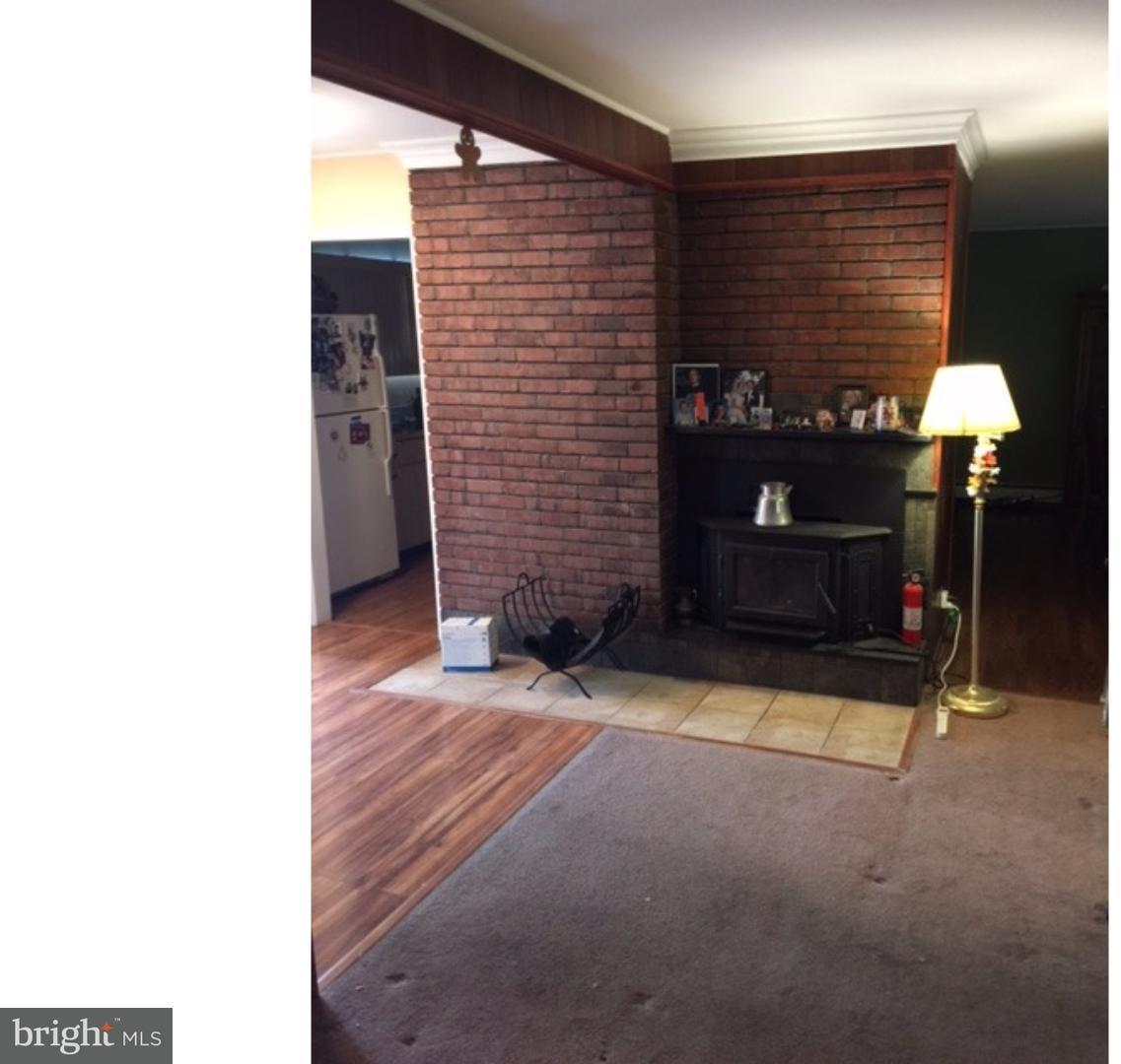 2 Spring Valley Road Levittown, PA 19056 - Photo 14 of 22 Gallery Image 14