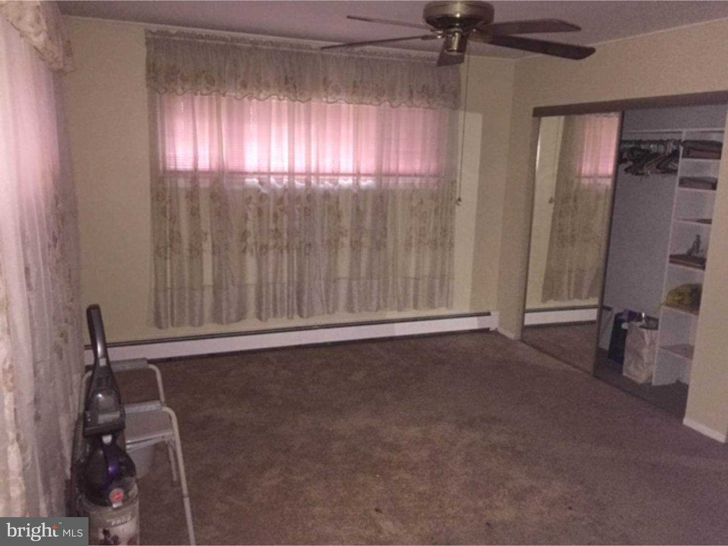 2 Spring Valley Road Levittown, PA 19056 - Photo 17 of 22 Gallery Image 17