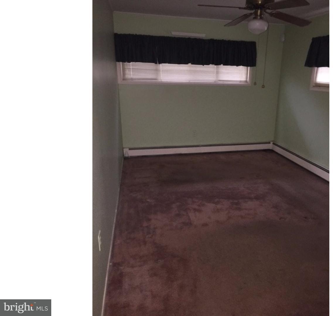 2 Spring Valley Road Levittown, PA 19056 - Photo 18 of 22 Gallery Image 18