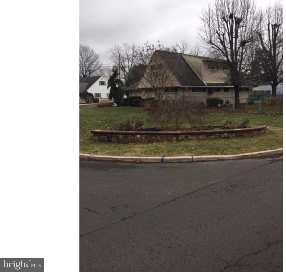 2 Spring Valley Road Levittown, PA 19056 - Photo 4 of 22 Gallery Image 4