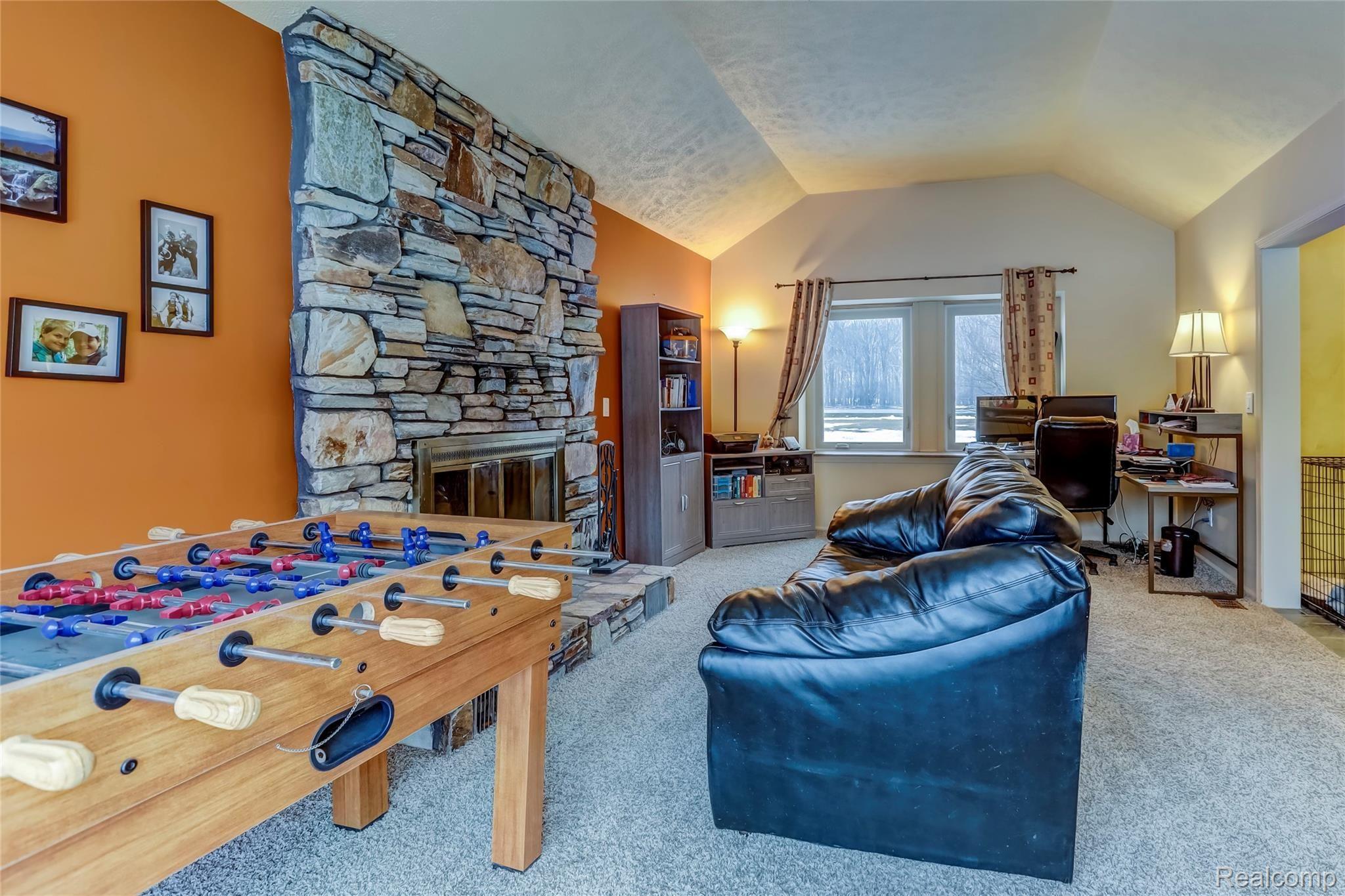3800 7 Mile Road South Lyon, MI 48178 - Photo 12 of 25 3800 7 Mile Road, South Lyon, MI-17-FULL.jpg