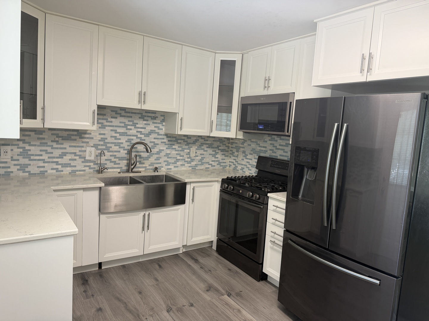 211 East Dresser Road DeKalb, IL 60115 - Photo 4 of 19