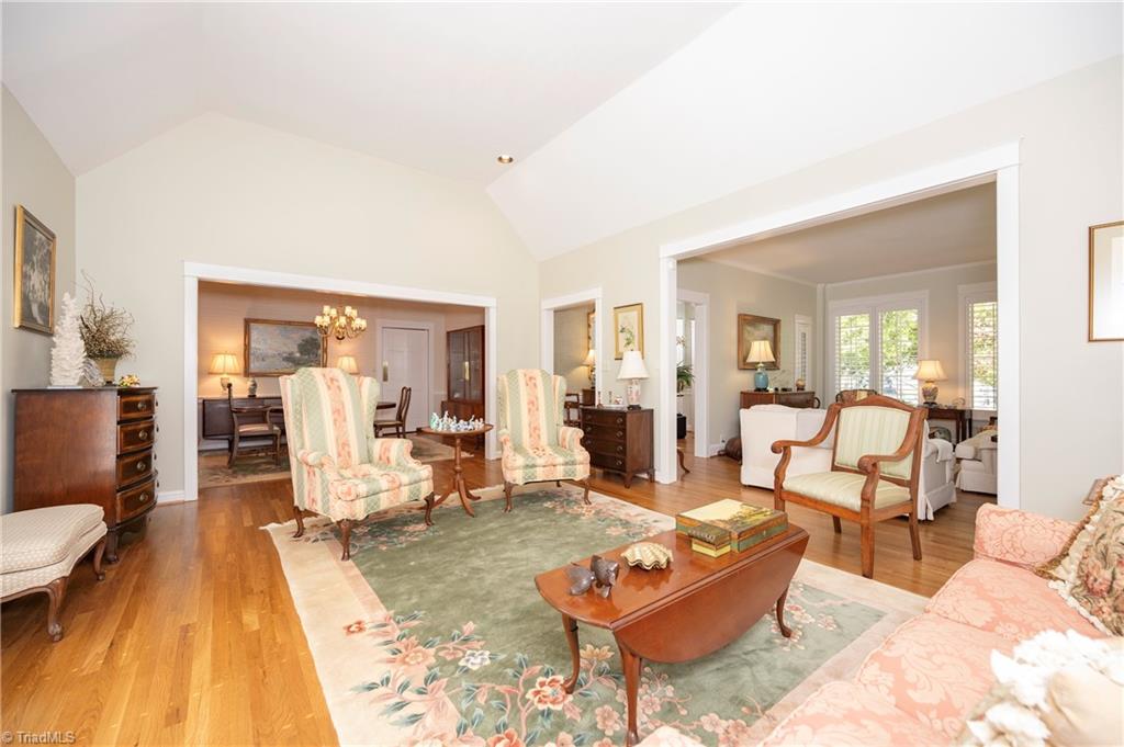 130 Linden Place Bermuda Run, NC 27006 - Photo 4 of 24 Living Room