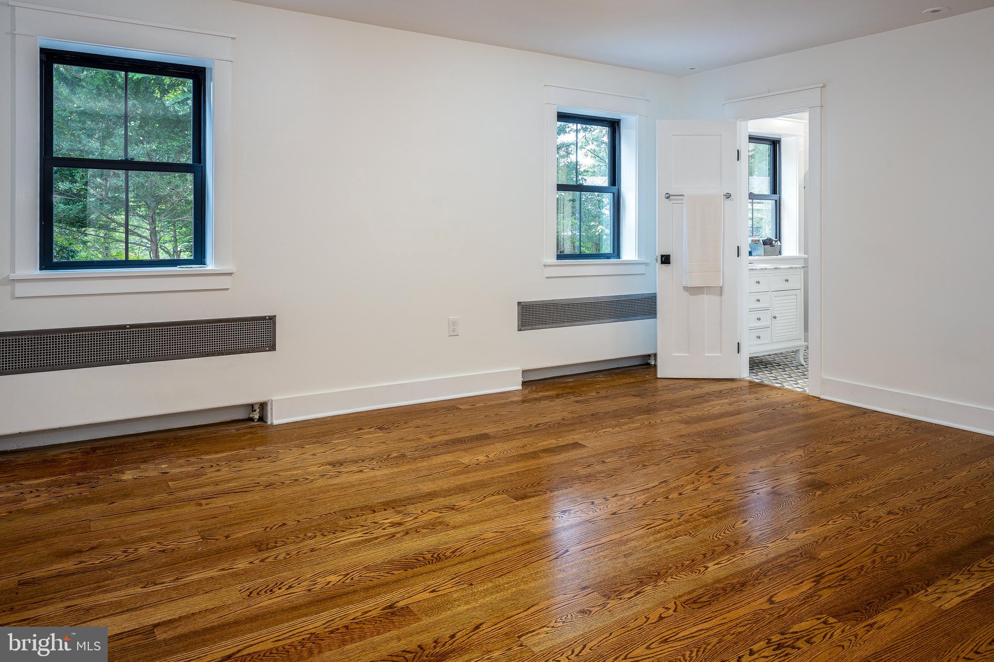 8 Hilltop Road Rose Valley, PA 19086 - Photo 29 of 51 Second bedroom with Jack & Jill bath