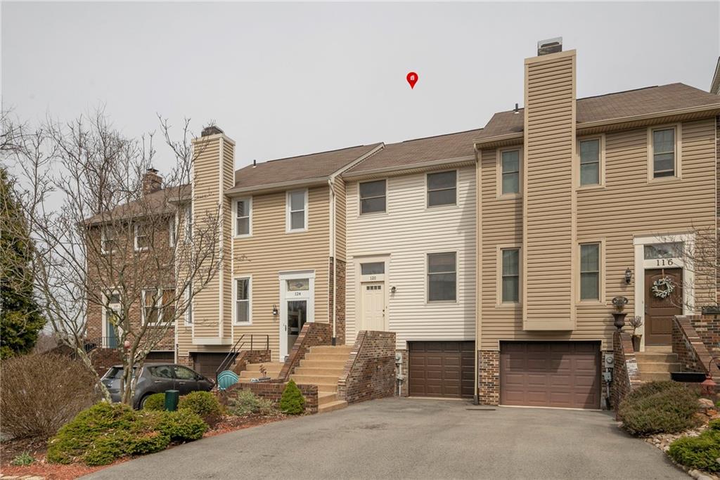 120 Spring Run Drive Monroeville, PA 15146 - Photo 2 of 24 Gallery Image 2