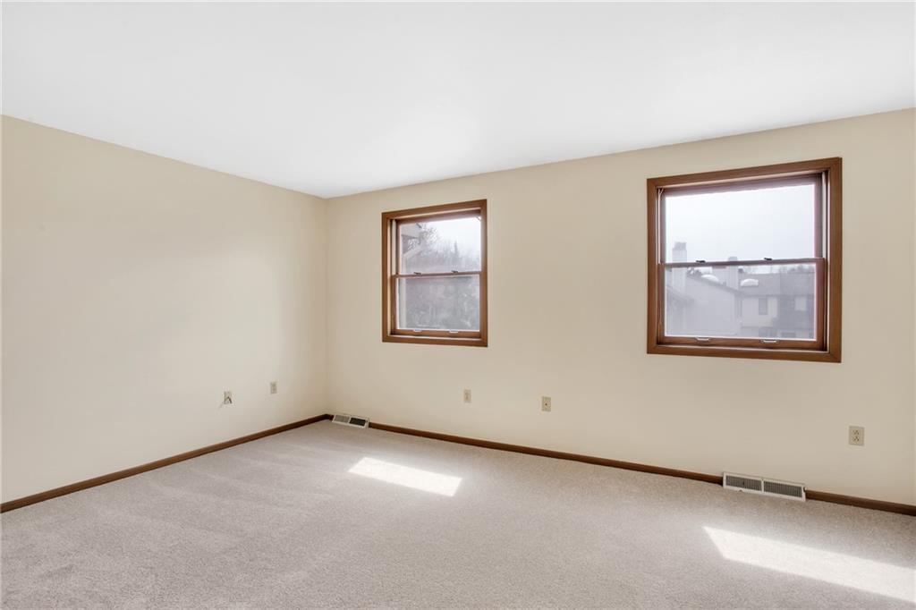 120 Spring Run Drive Monroeville, PA 15146 - Photo 12 of 24 Gallery Image 12