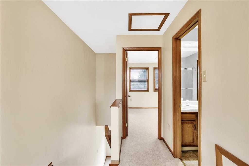 120 Spring Run Drive Monroeville, PA 15146 - Photo 18 of 24 Gallery Image 18