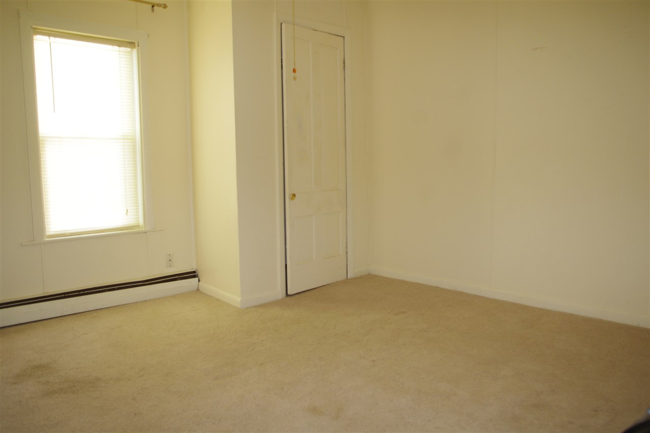 259 High Street Somersworth, NH 03878 - Photo 12 of 21