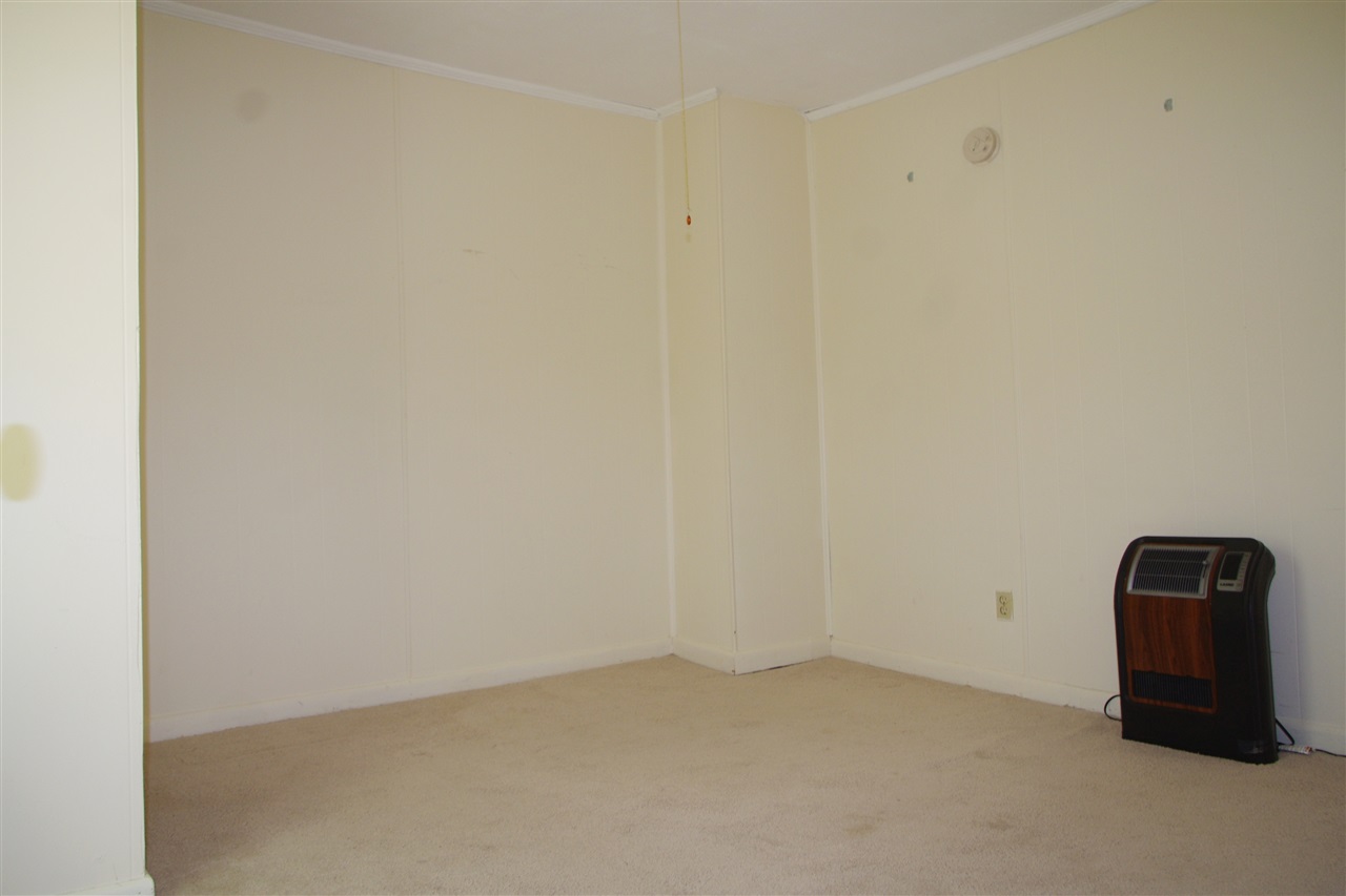 259 High Street Somersworth, NH 03878 - Photo 16 of 21