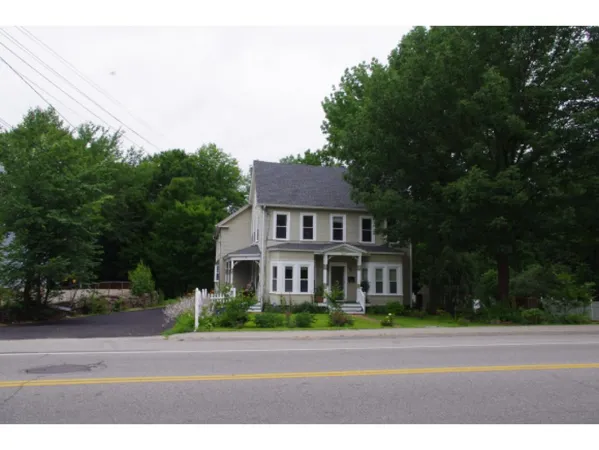 $1,800 | 259 High Street, Somersworth, NH 03878
