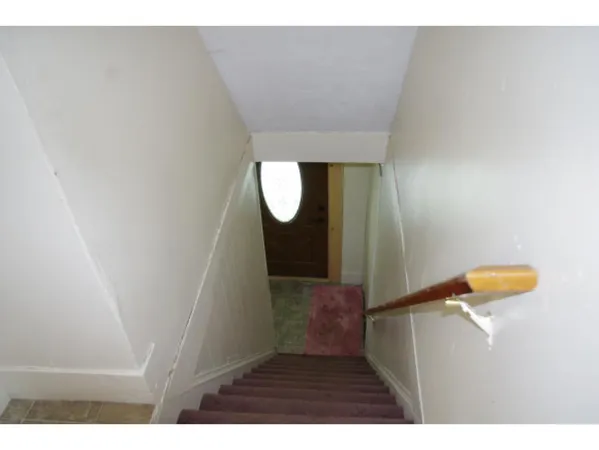 $1,800 | 259 High Street, Somersworth, NH 03878