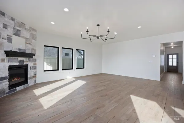 $735,000 | 645 Canyon Crest Drive West, Twin Falls, ID 83301