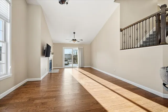 $380,000 | 11 Spruce Court, Bloomington, IL 61704