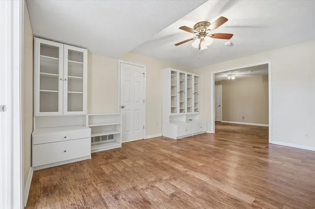 $380,000 | 11 Spruce Court, Bloomington, IL 61704