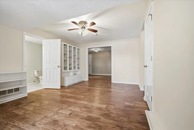 $380,000 | 11 Spruce Court, Bloomington, IL 61704