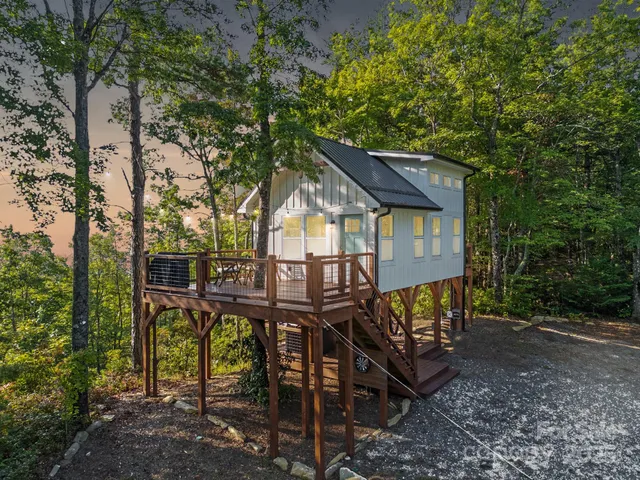 a house view with a outdoor space