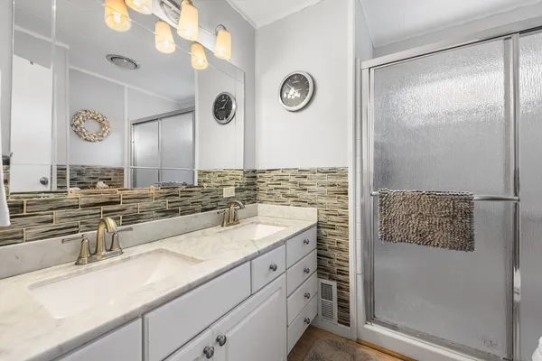 $325,000 | 116 Pilgrim Trail, Plymouth, MA 02360