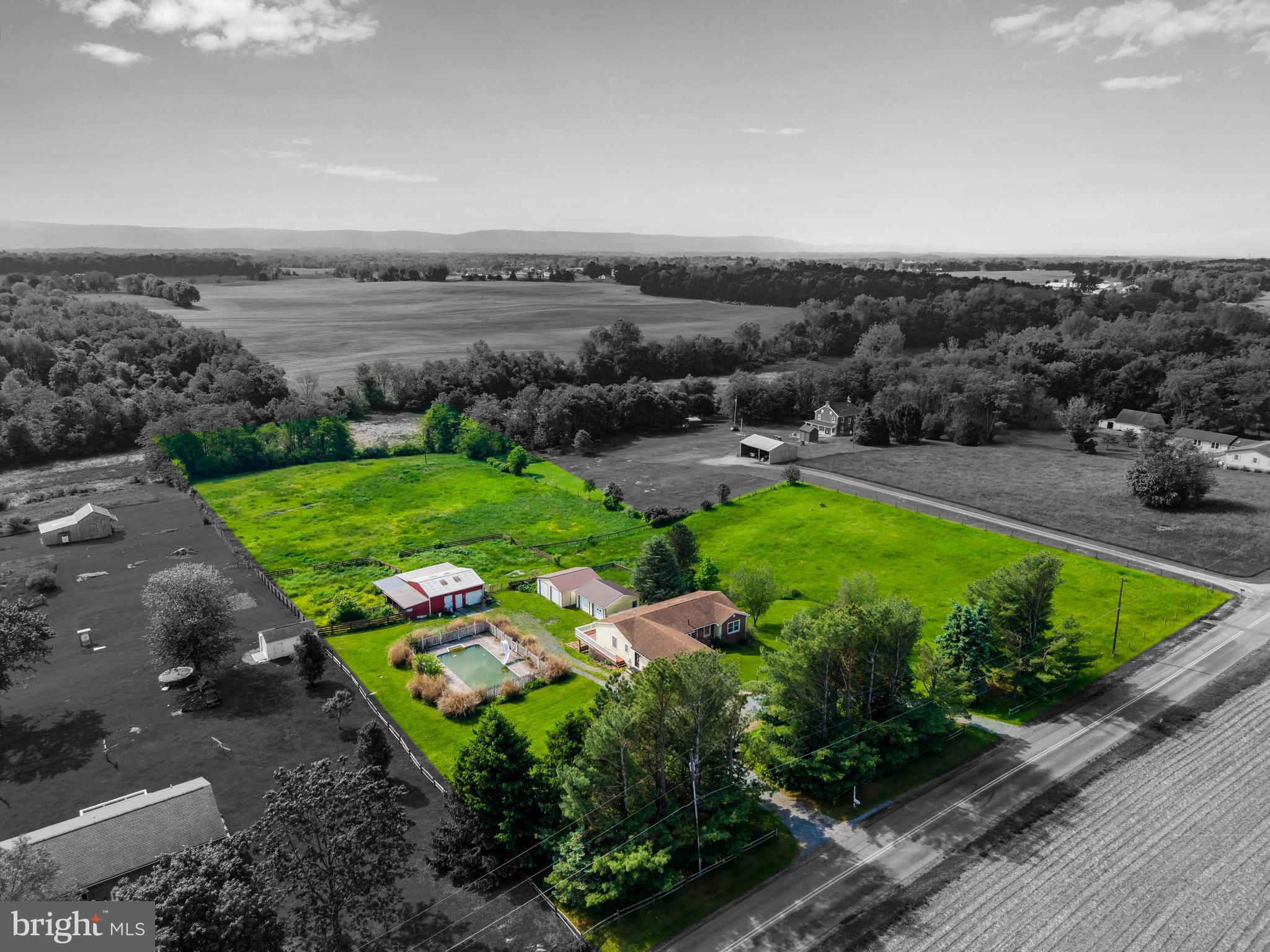 14376 Wingerton Road Waynesboro, PA 17268 - Photo 2 of 36 Gallery Image 2