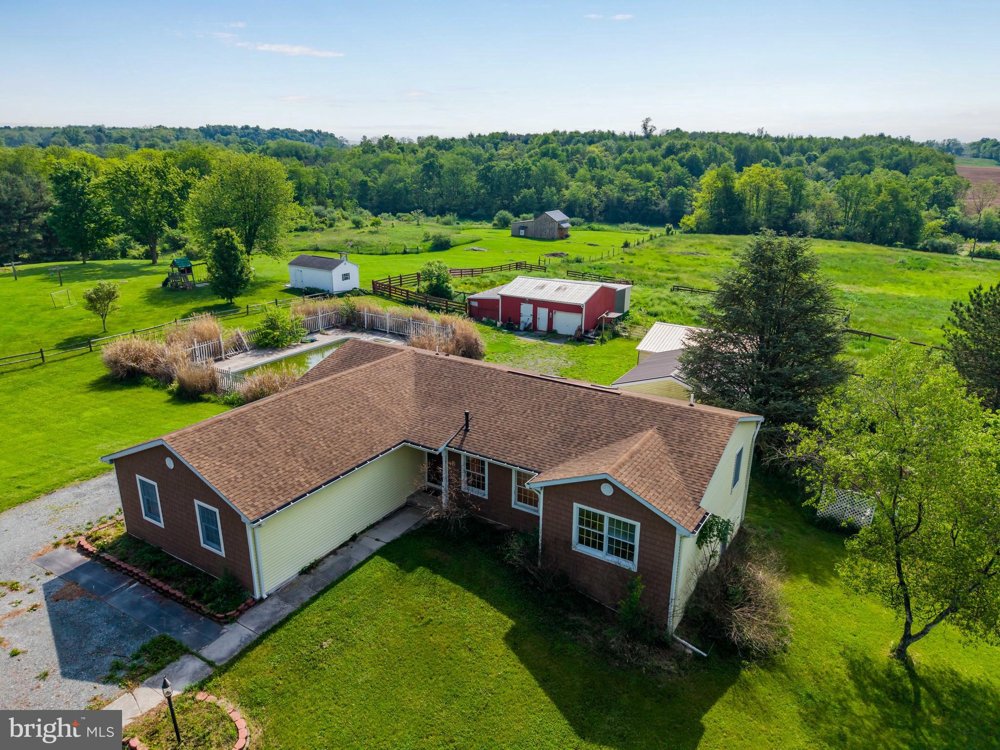 14376 Wingerton Road Waynesboro, PA 17268 - Photo 8 of 36 Gallery Image 8