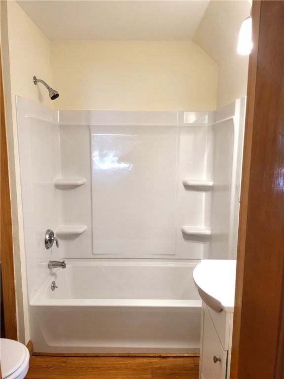 509 Pond Street Woonsocket, RI 02895 - Photo 11 of 22 New Tub