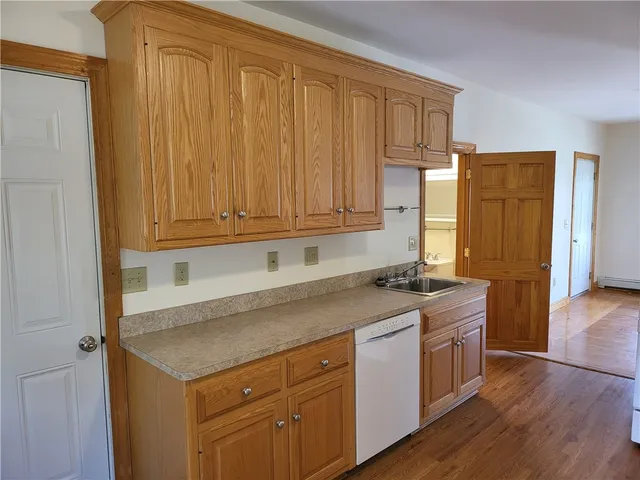 $1,750 | 509 Pond Street, Woonsocket, RI 02895