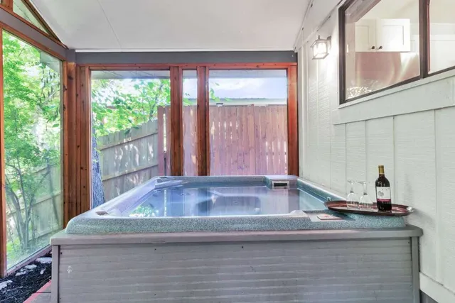 $2,190,000 | 107-109 Scudder Lane, Wimberley, TX 78676