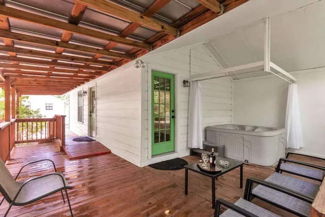 $2,190,000 | 107-109 Scudder Lane, Wimberley, TX 78676