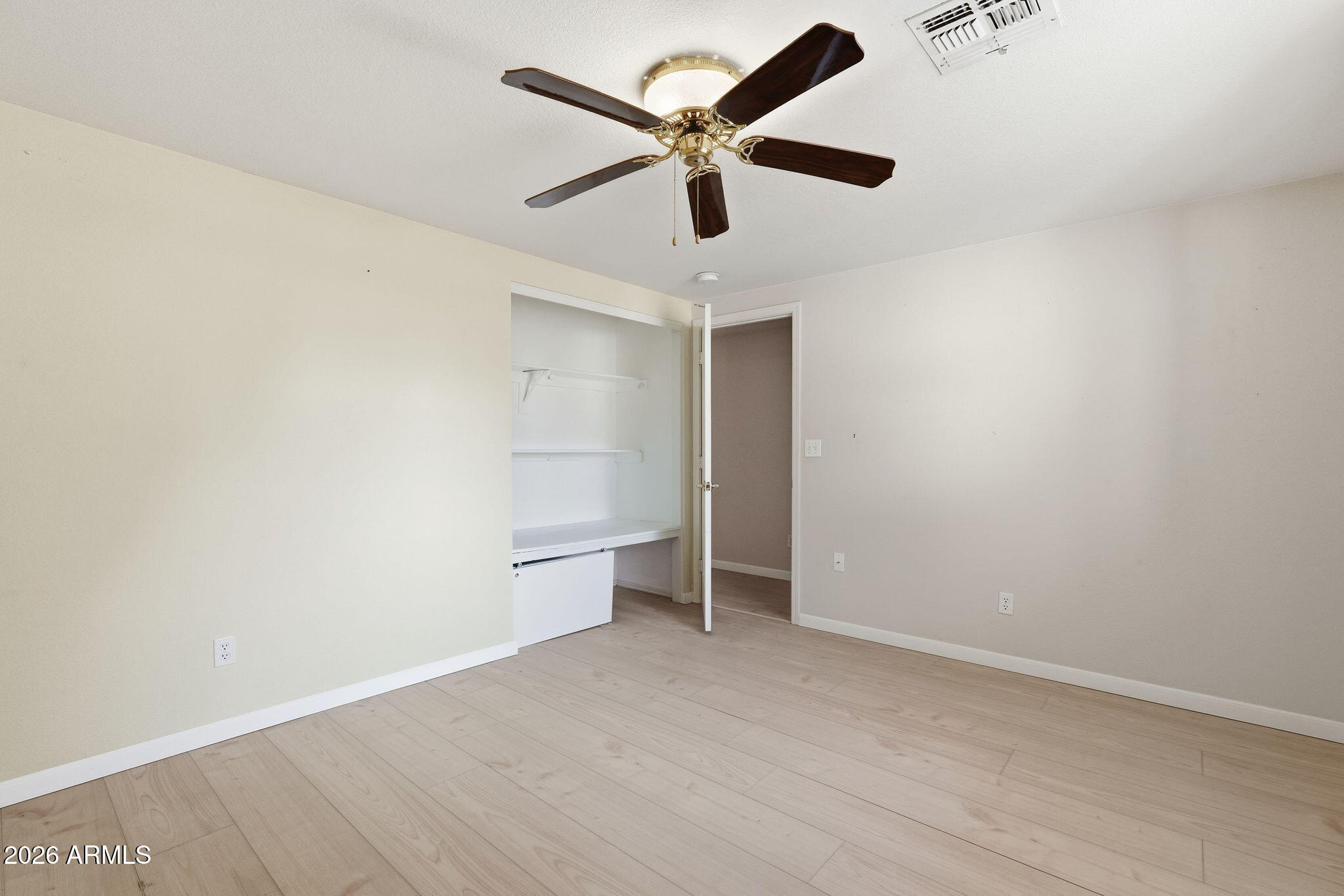 321 East Mitchell Drive Phoenix, AZ 85012 - Photo 23 of 35 024_ListerPros