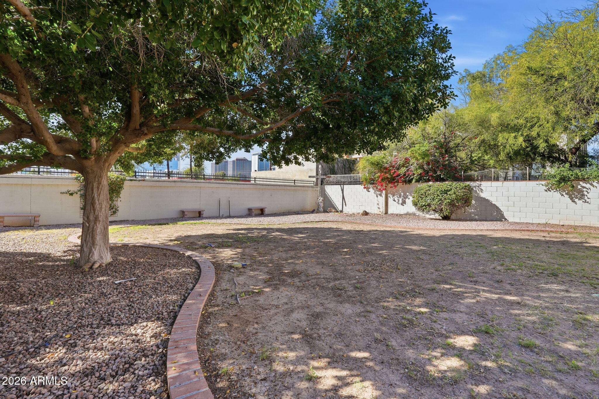 321 East Mitchell Drive Phoenix, AZ 85012 - Photo 35 of 35 039_ListerPros