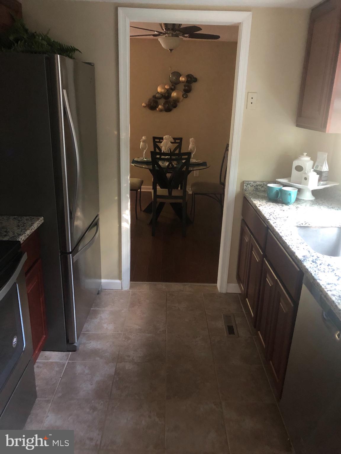 427 Broadwater Road Arnold, MD 21012 - Photo 8 of 22 Gallery Image 8